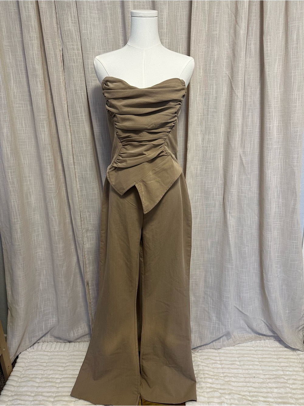 PrettyLittleThing Taupe RUCH POINTED CORSET BANDEAU JUMPSUIT